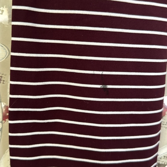 LULULEMON Maroon White Striped Luxtreme Wunder Under Crop Leggings 4 - Picture 5 of 7